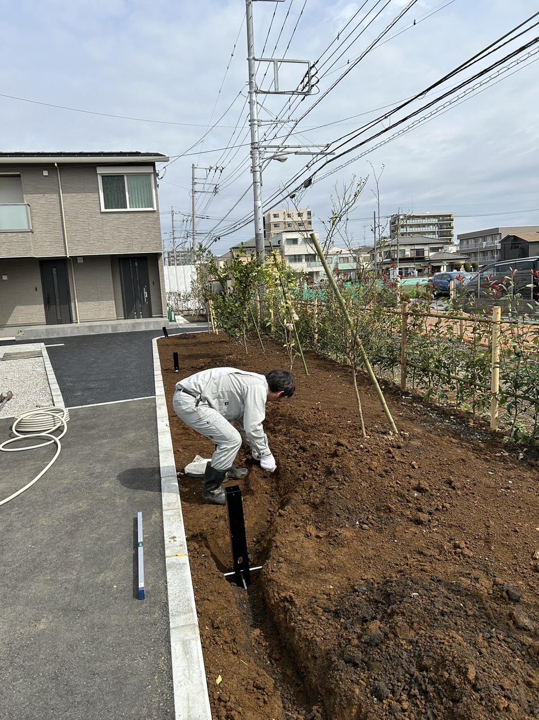 新規庭園灯配線・取付工事のイメージ